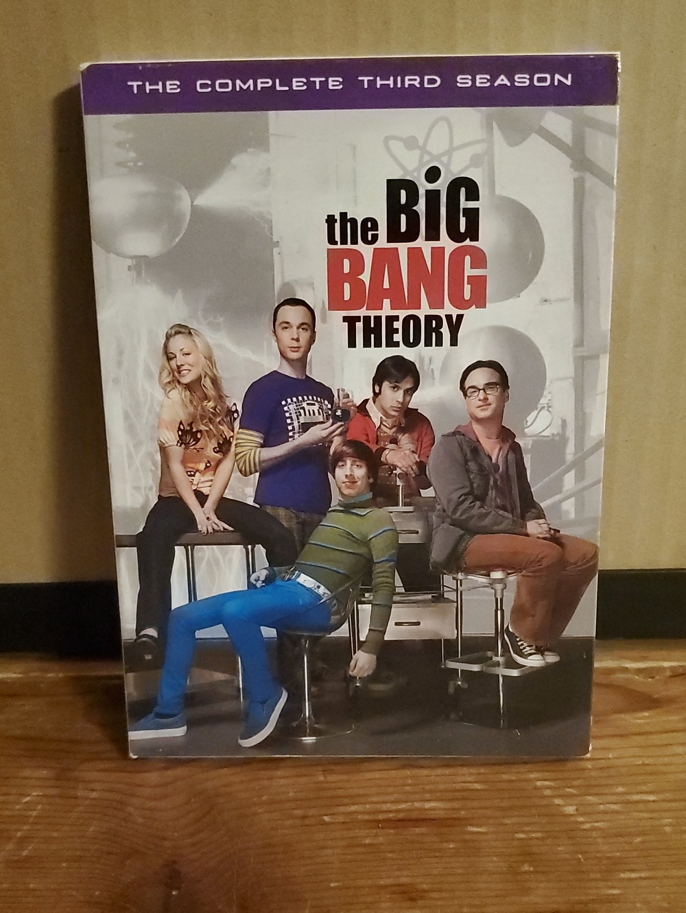 The Big Bang Theory: Complete Third Season - DVD (Blue, White, Black)